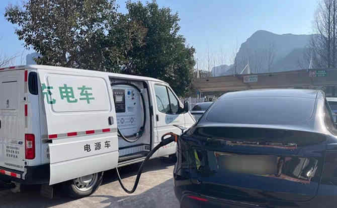 休宁汽车搭电